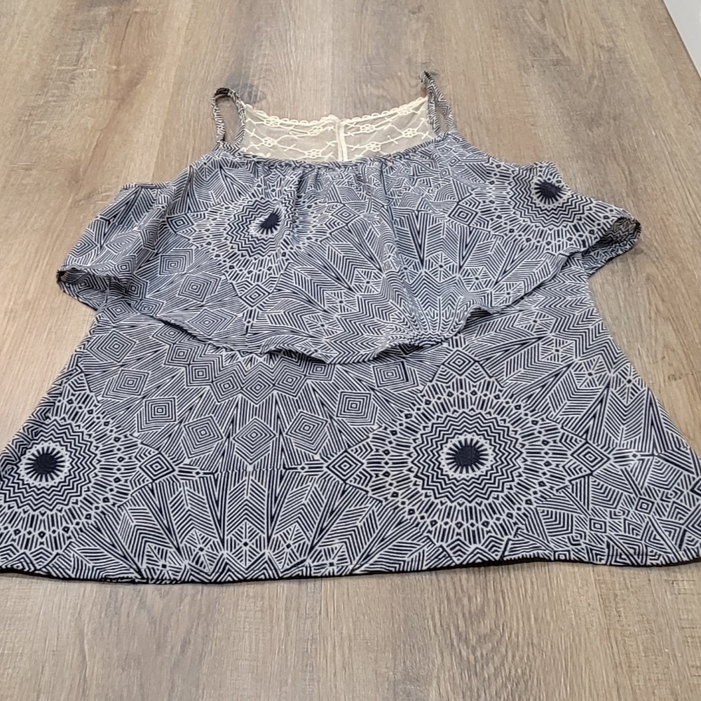 VINTAGE Y2K, Kirra, Small, Loose Flowy Navy and Cream Tank